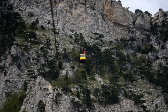 Miskhor - Ai-Petri cableway commissioned in Crimea after repair works