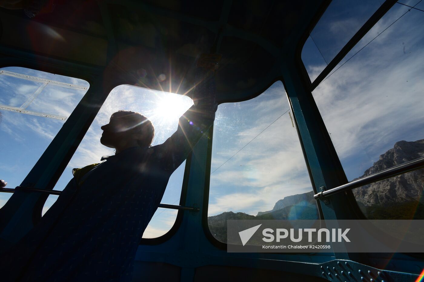 Miskhor - Ai-Petri cableway commissioned in Crimea after repair works