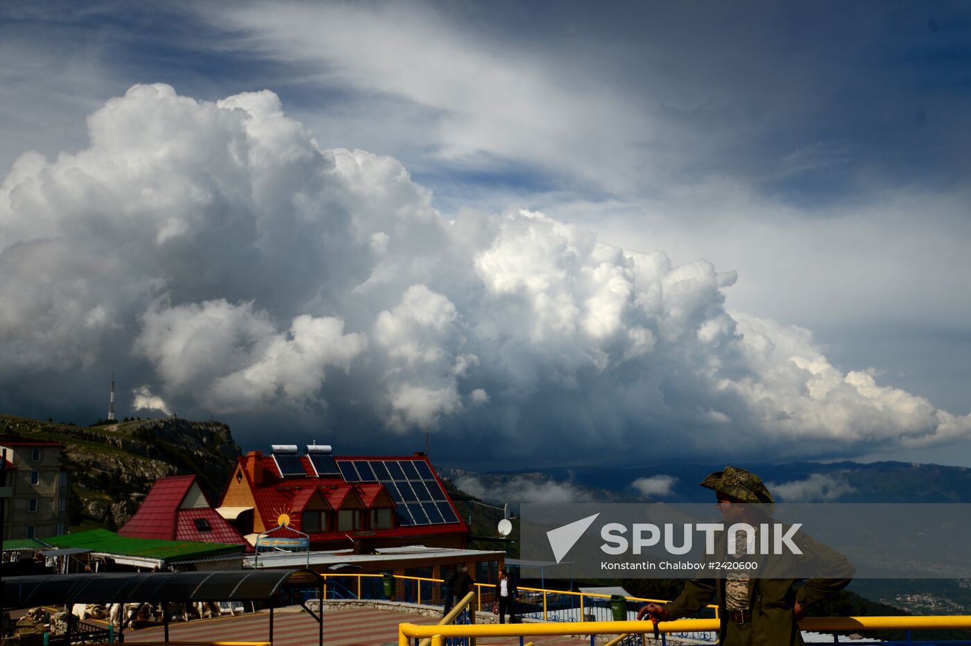 Miskhor - Ai-Petri cableway commissioned in Crimea after repair works