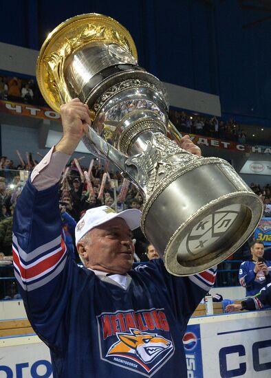 Kontinental Hockey League. Metallurg vs. Lev