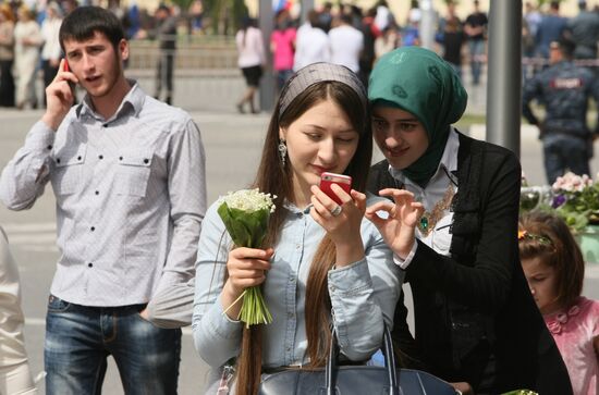 May Day processions in Russian regions