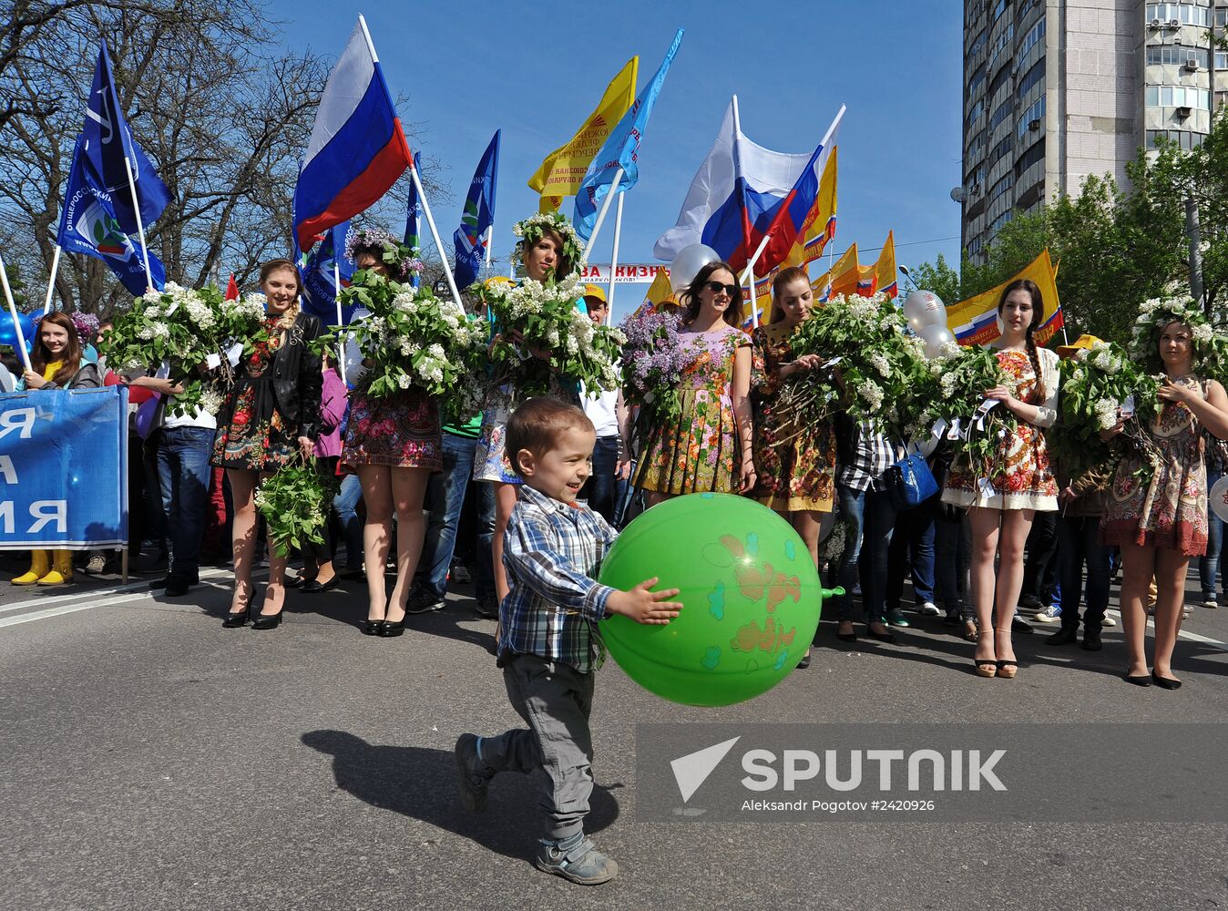 May Day processions in Russian regions