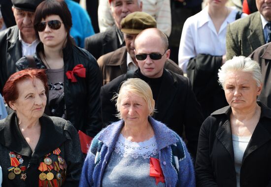 Celebrating International Workers' Solidarity Day in Donetsk