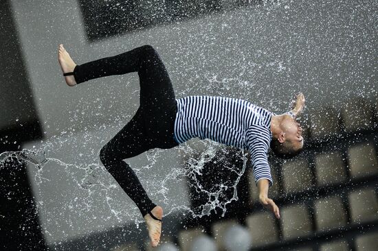 FINA/NVC Diving World Series 2014. Day One