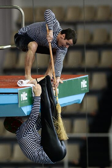 FINA/NVC Diving World Series 2014. Day One