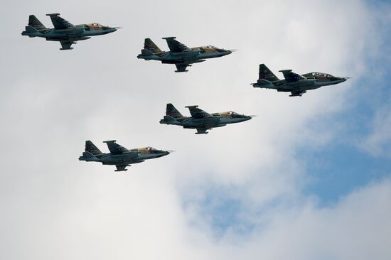 Victory Parade's air show rehearsal