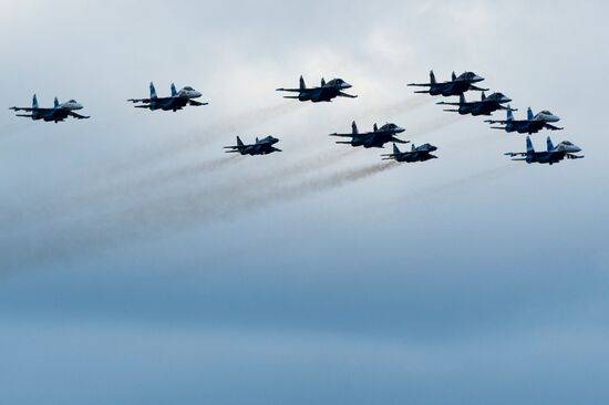 Victory Parade's air show rehearsal