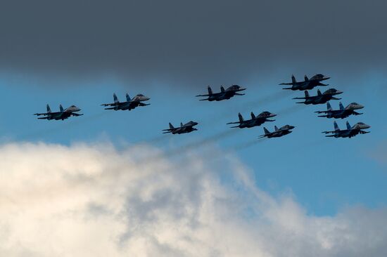 Victory Parade's air show rehearsal