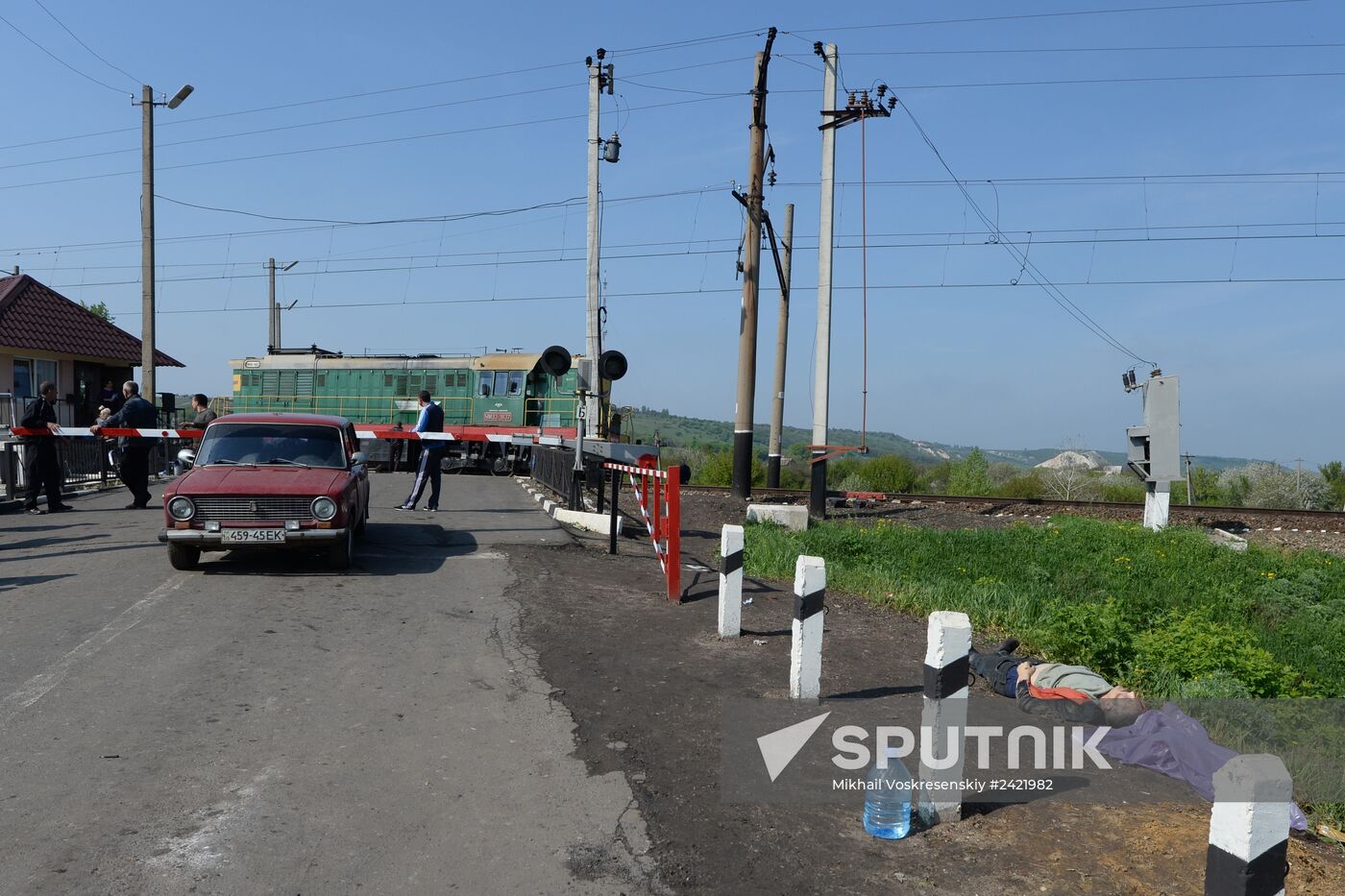 Self-defense checkpoint in Andreyevka, Donetsk Region