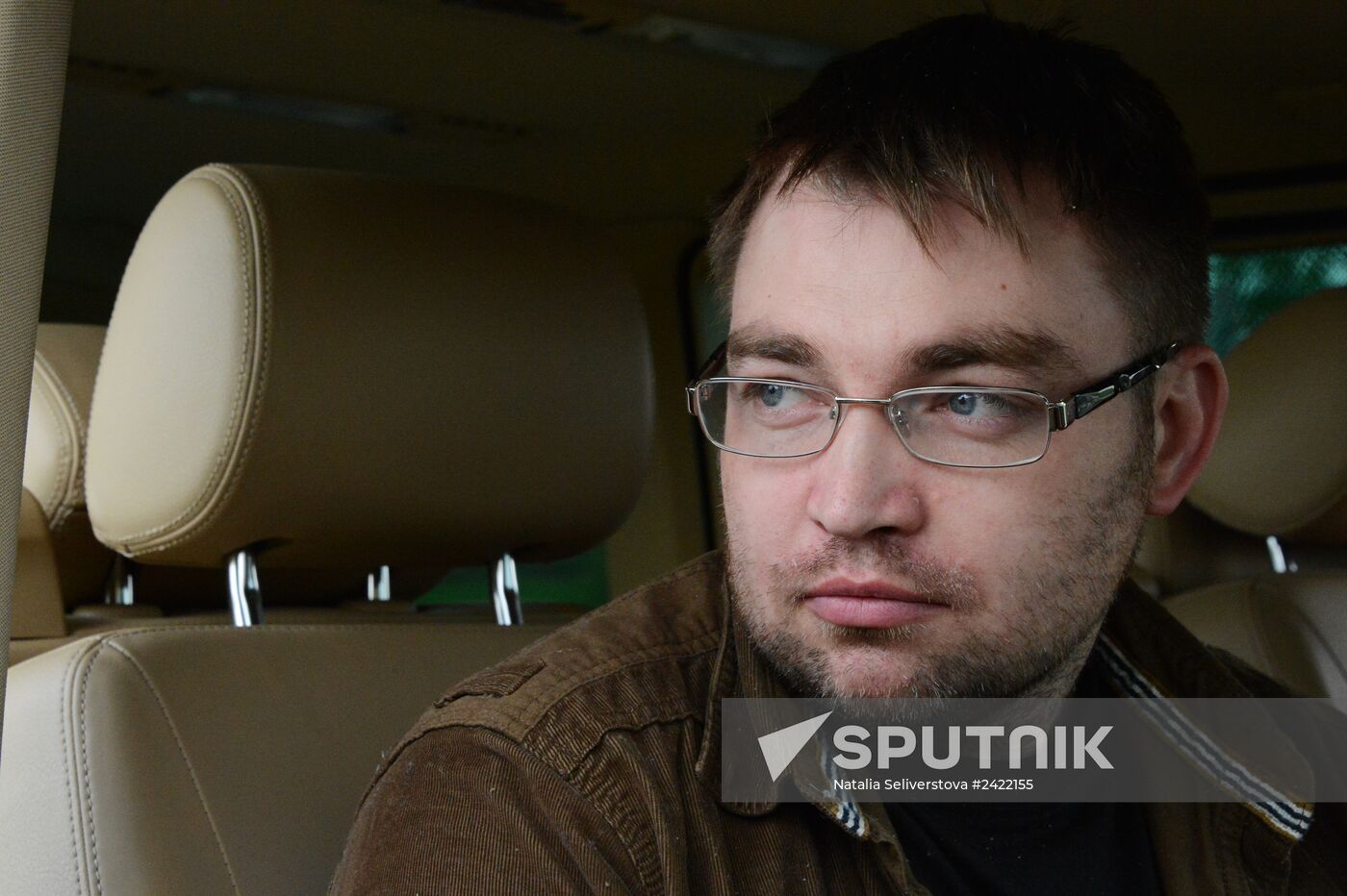 Released OSCE military inspectors arrive in Donetsk