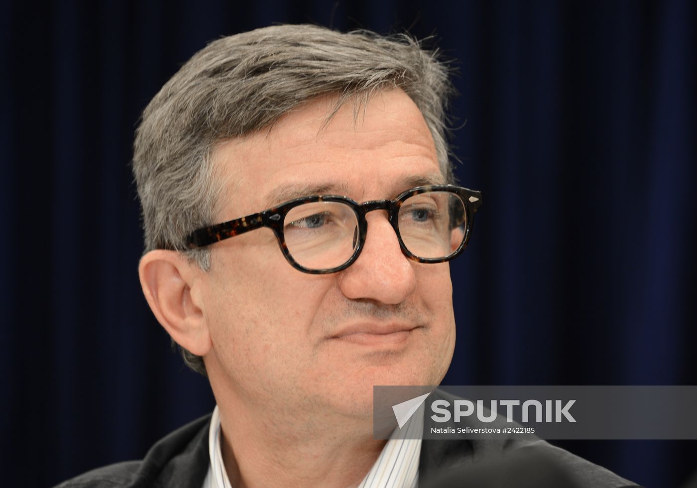 Released OSCE military inspectors arrive in Donetsk