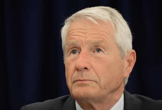 Released OSCE military inspectors arrive in Donetsk