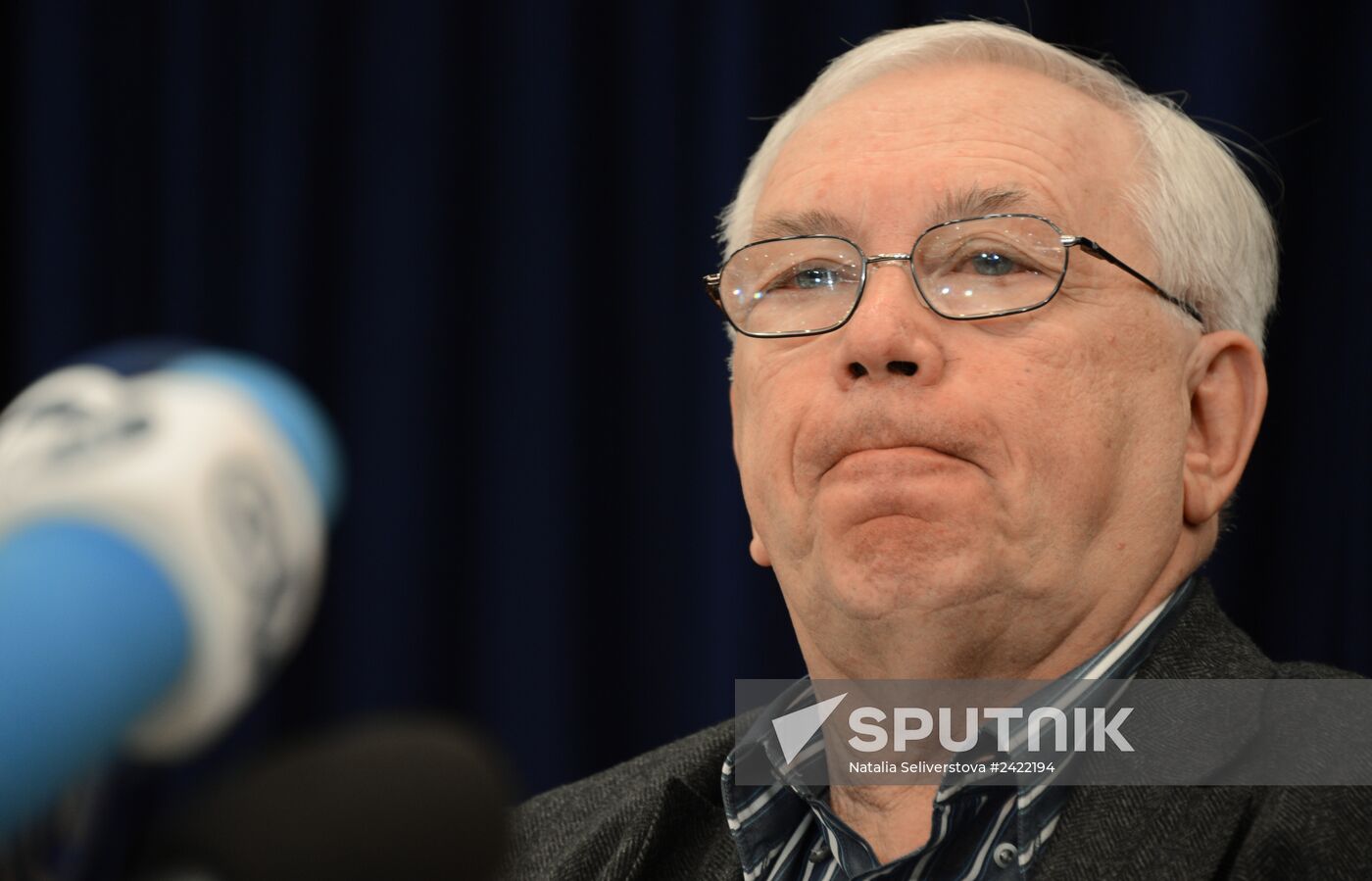 Released OSCE military inspectors arrive in Donetsk