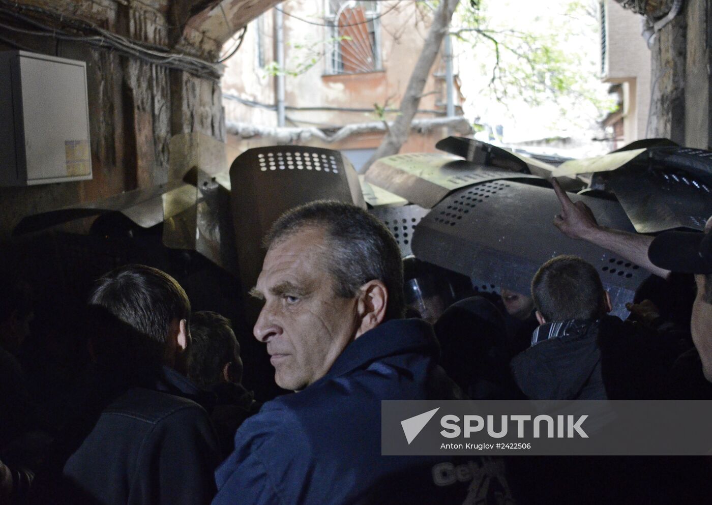 Protesters demand release of those detained in Odessa clashes