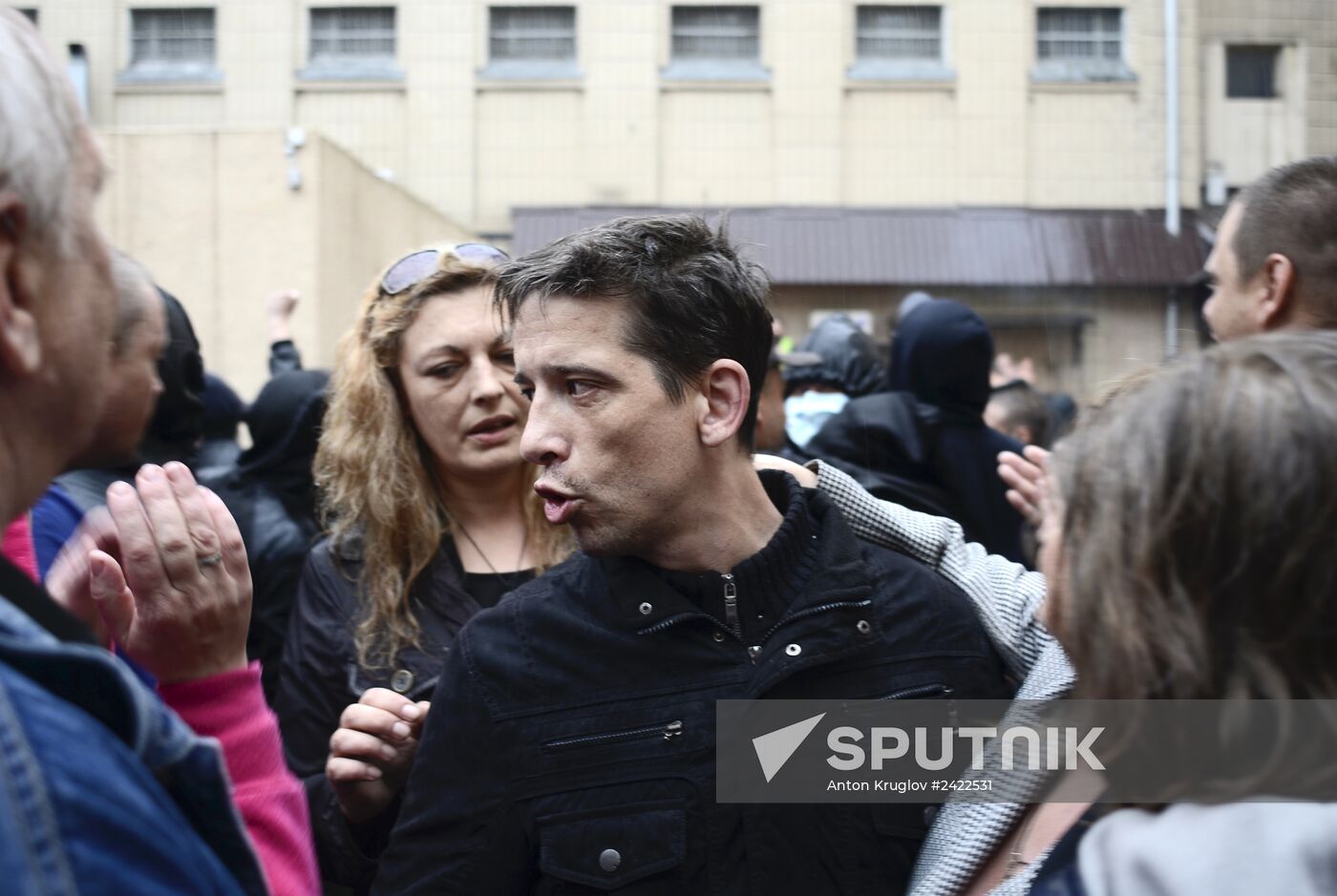 Protesters demand release of people detained after clashes in Odessa