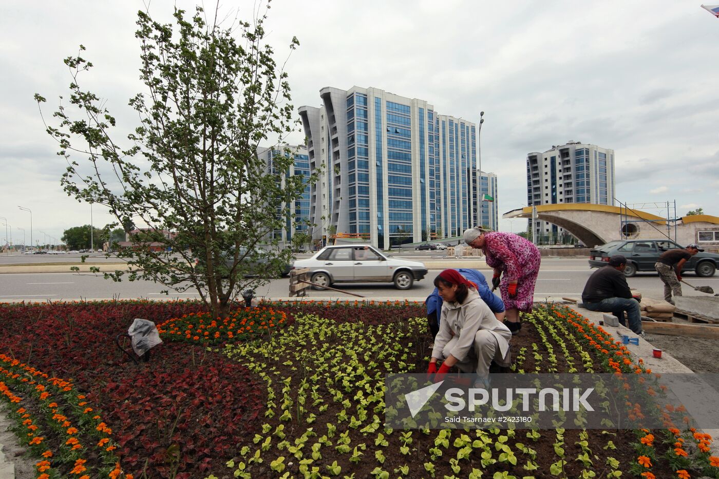 Preparations for opening of Aiman Kadyrova Mosque and high-rise buildings in Argun