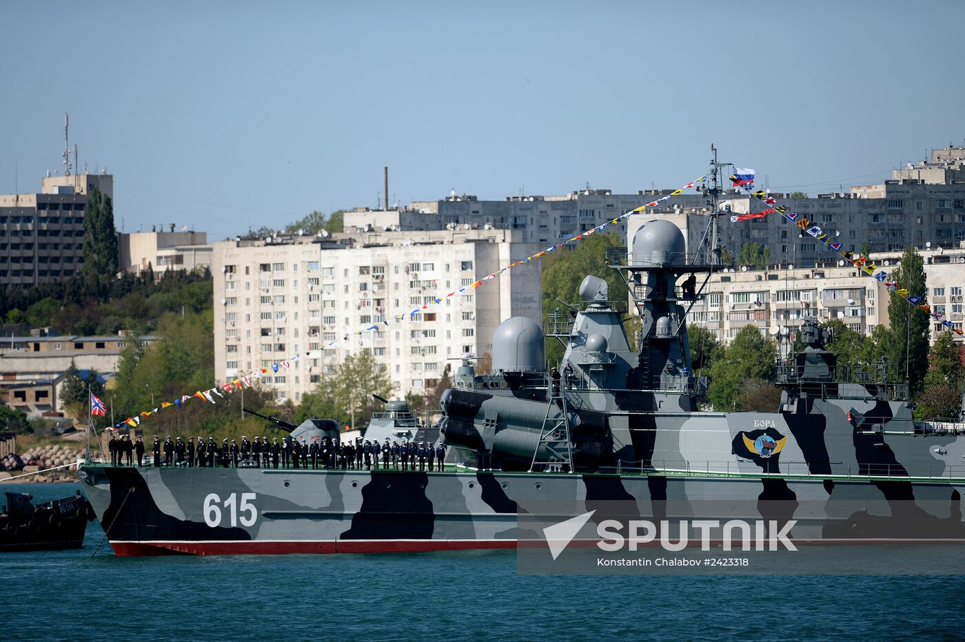 Full dress rehearsal of V-Day Parade in Sevastopol