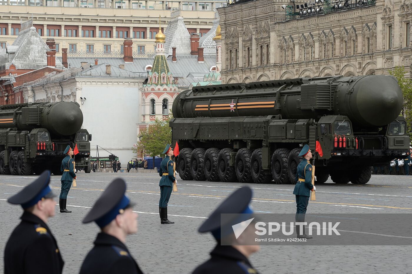 Full dress rehearsal of V-Day Parade