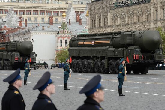 Full dress rehearsal of V-Day Parade