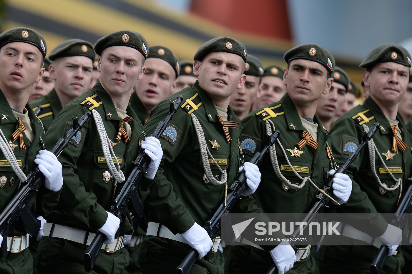 Full dress rehearsal of V-Day Parade
