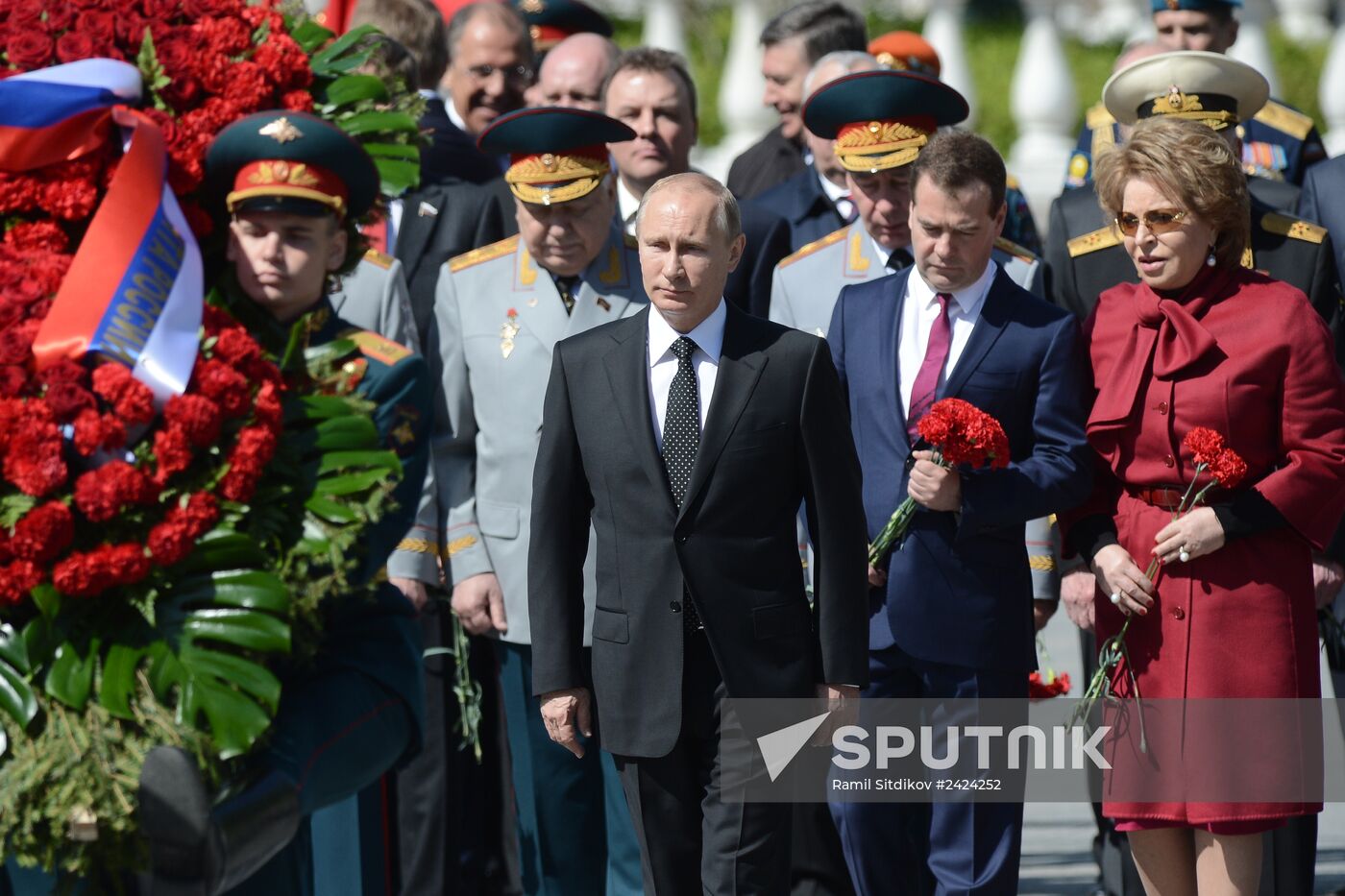 Wreath and flowers laid at Tomb of Unknown Soldier near Kremlin wall