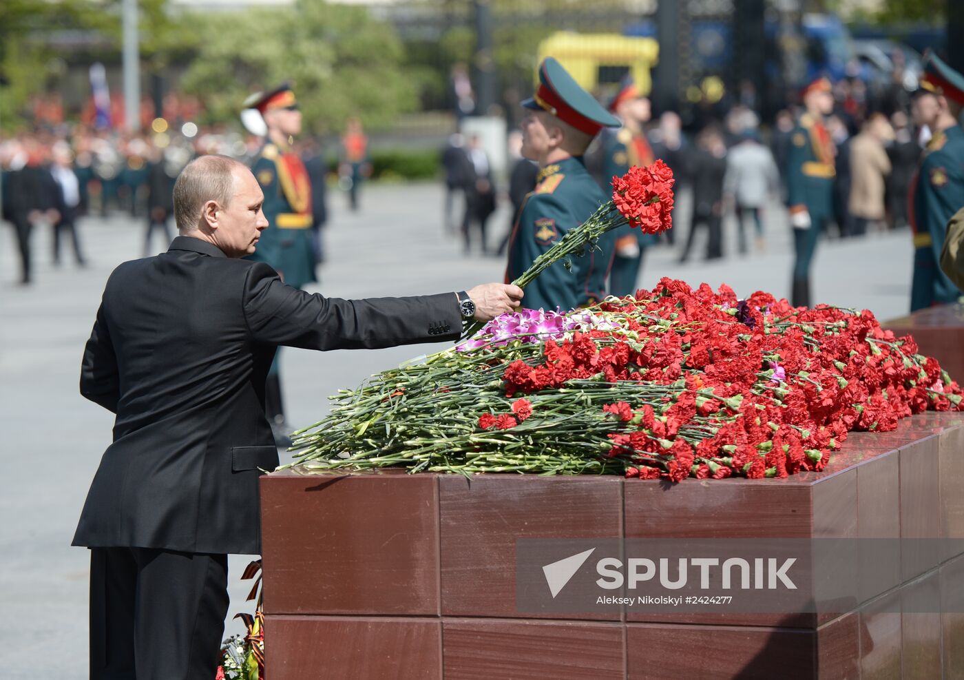 Wreath and flowers laid at Tomb of Unknown Soldier near Kremlin wall