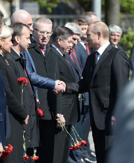 Wreath and flowers laid at Tomb of Unknown Soldier near Kremlin wall