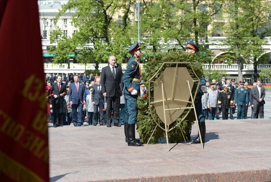 Wreath and flowers laid at Tomb of Unknown Soldier near Kremlin wall