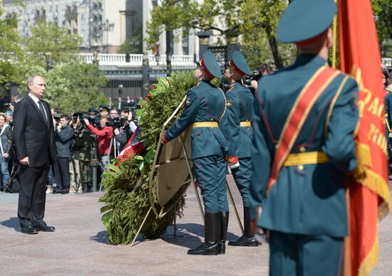 Wreath and flowers laid at Tomb of Unknown Soldier near Kremlin wall
