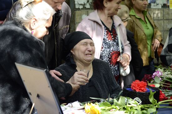 Funeral service for Dmitry Nikityuk who died at Trade Unions House, Odessa on May 2