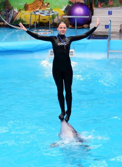 Performance at Donetsk Dolphinarium