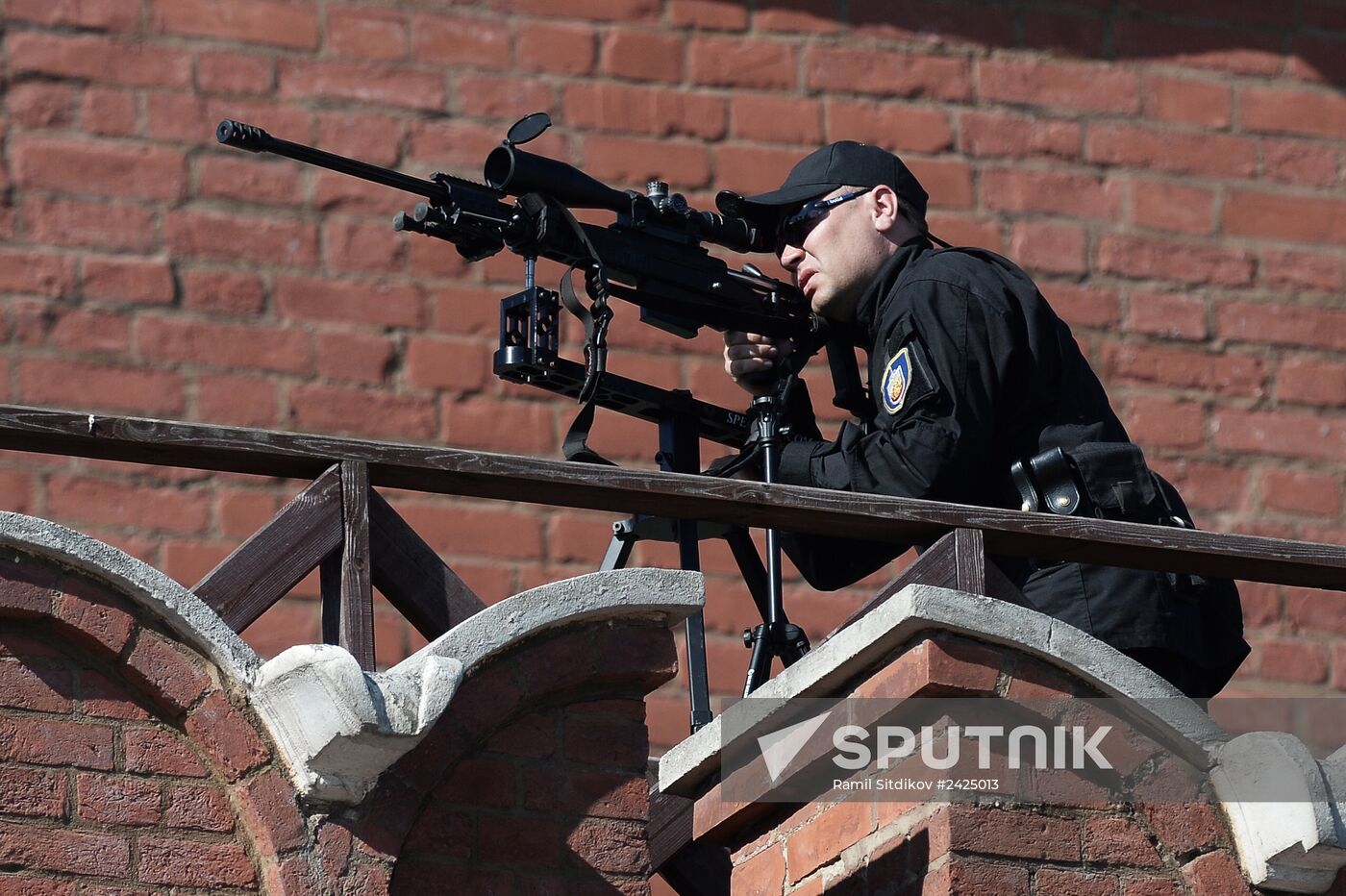 Parade on 69th anniversary of victory in Great Patriotic War