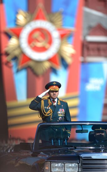 Parade on 69th anniversary of victory in Great Patriotic War