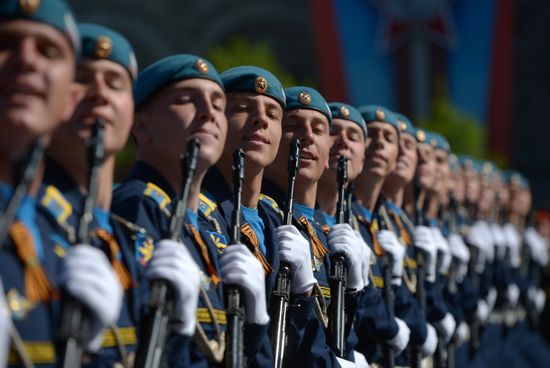 Parade on 69th anniversary of victory in Great Patriotic War