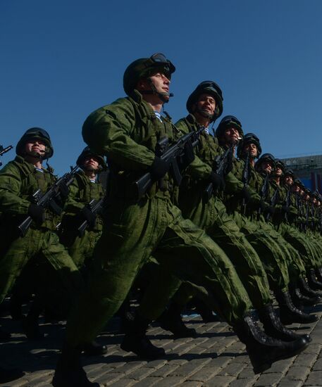 Parade on 69th anniversary of victory in Great Patriotic War