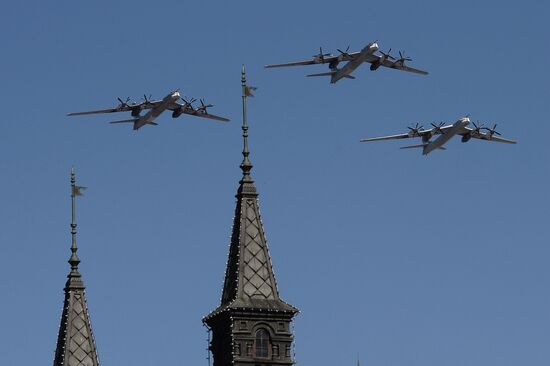 Parade on 69th anniversary of victory in Great Patriotic War