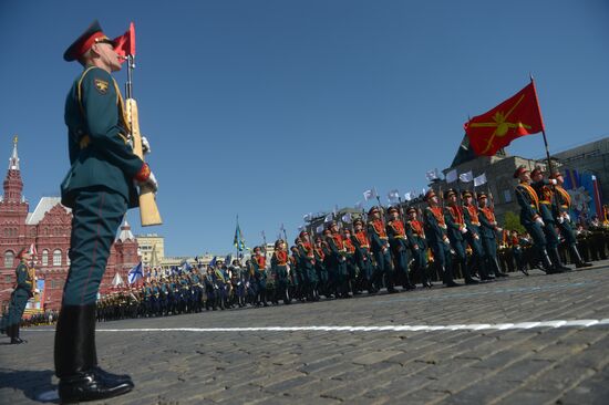 Parade on 69th anniversary of victory in Great Patriotic War