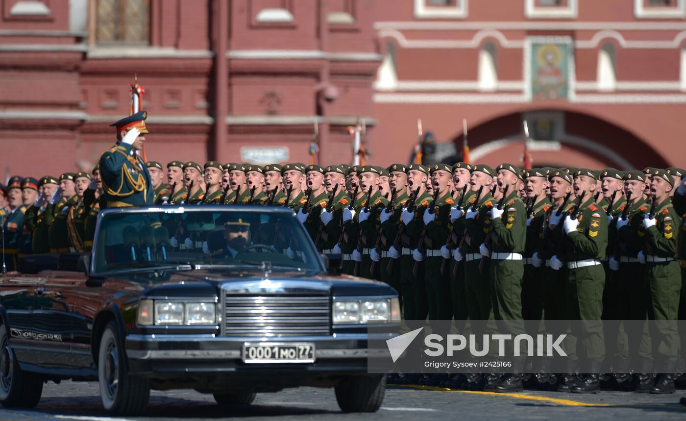 Parade on 69th anniversary of victory in Great Patriotic War