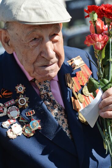 War veterans meet on Victory Day at Gorky Park