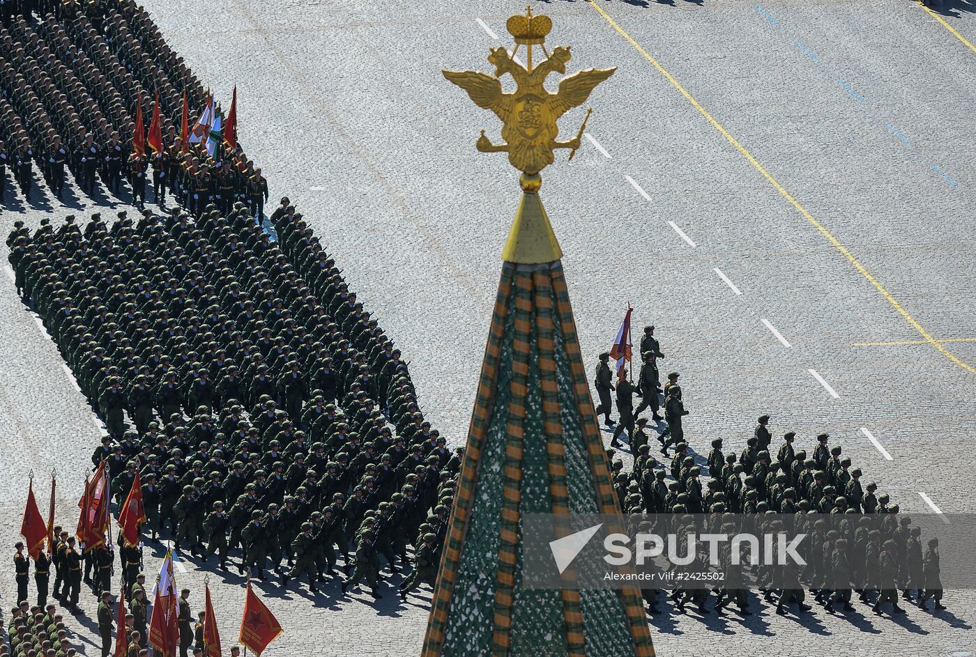 Parade on 69th anniversary of victory in Great Patriotic War