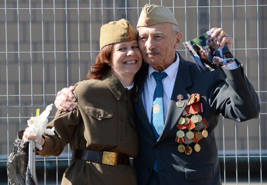 War veterans meet on Victory Day in Gorky Park