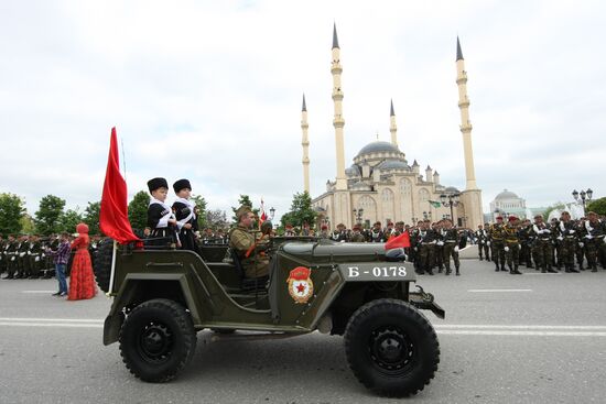 Russia's regions hold Victory Day parades