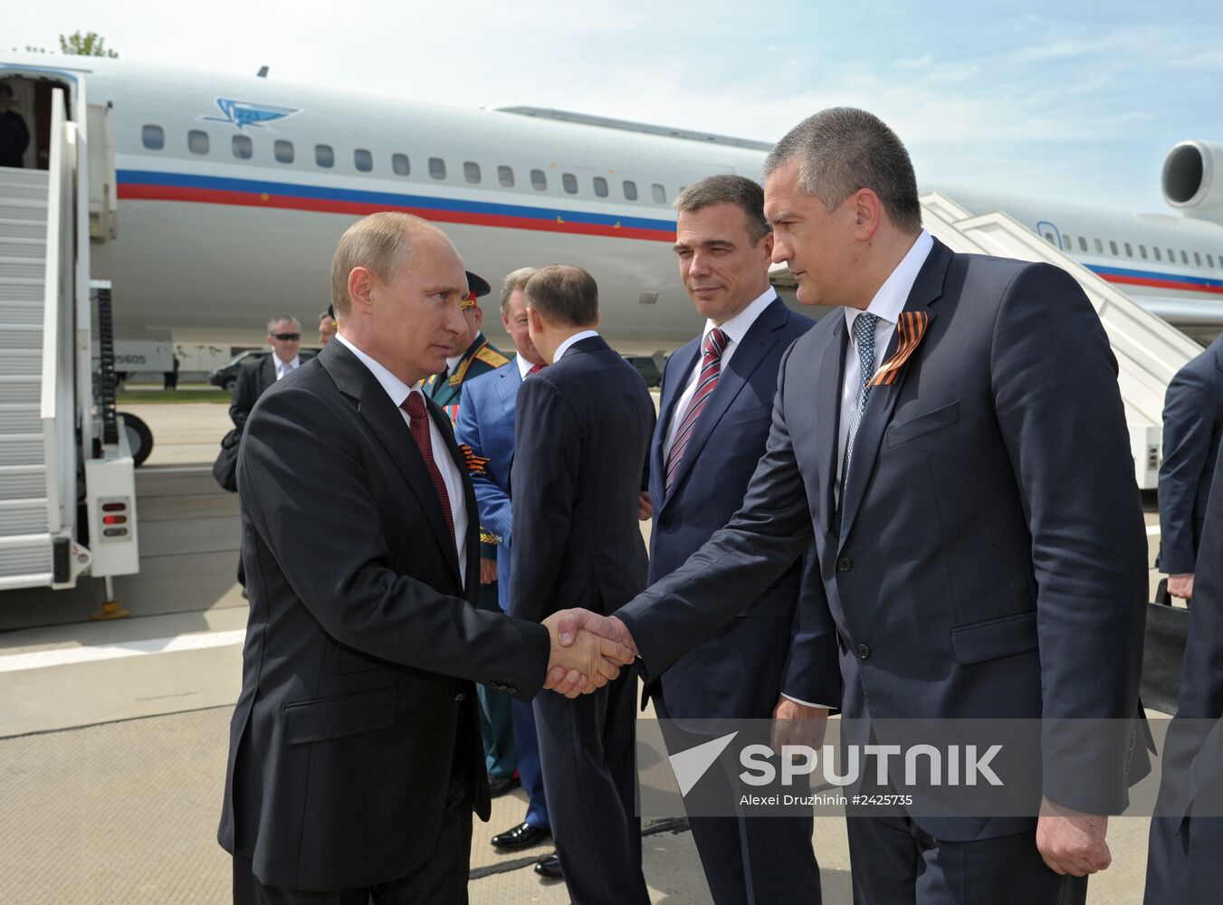 Vladimir Putin attends celebrations marking 69th anniversary of victory in Great Patriotic War and anniversary of Sevastopol's liberation