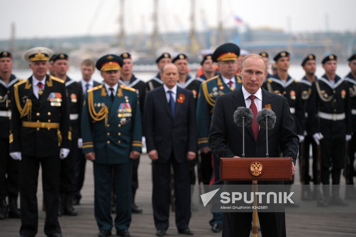 Vladimir Putin attends celebrations marking 69th anniversary of victory in Great Patriotic War and anniversary of Sevastopol's liberation