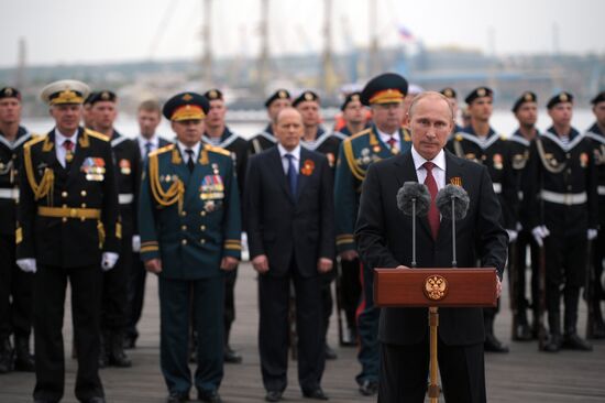 Vladimir Putin attends celebrations marking 69th anniversary of victory in Great Patriotic War and anniversary of Sevastopol's liberation