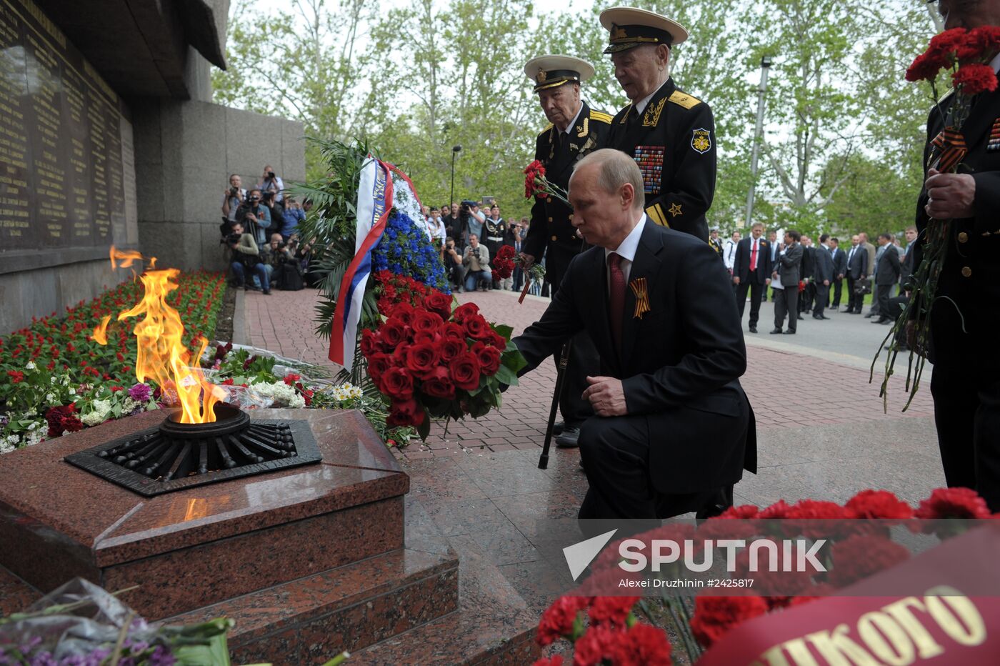 Vladimir Putin attends celebrations marking 69th anniversary of victory in Great Patriotic War and anniversary of Sevastopol's liberation