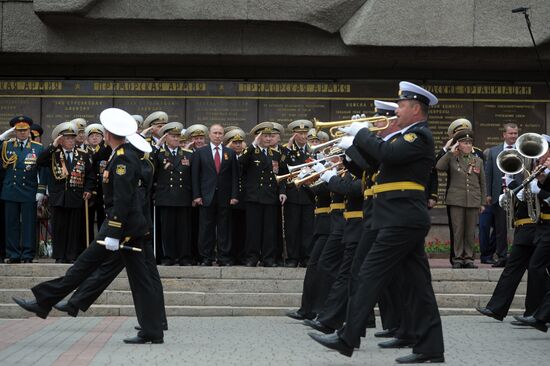 Vladimir Putin attends celebrations marking 69th anniversary of victory in Great Patriotic War and anniversary of Sevastopol's liberation