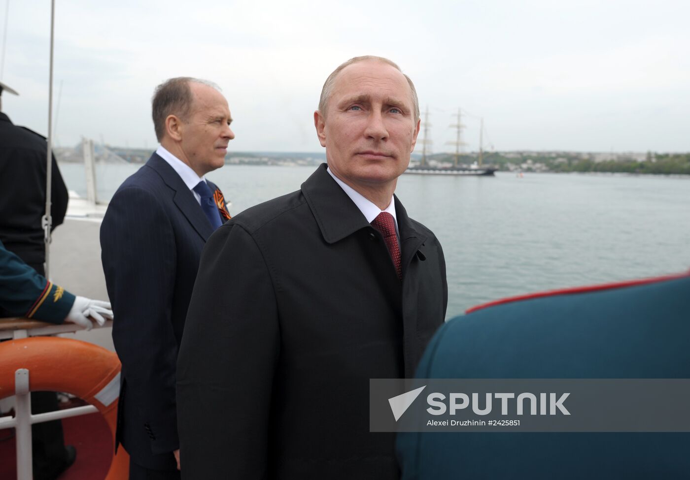 Vladimir Putin attends celebrations marking 69th anniversary of victory in Great Patriotic War and anniversary of Sevastopol's liberation