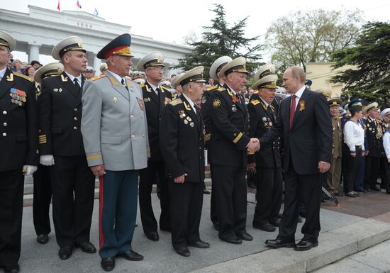 Vladimir Putin attends celebrations marking 69th anniversary of victory in Great Patriotic War and anniversary of Sevastopol's liberation