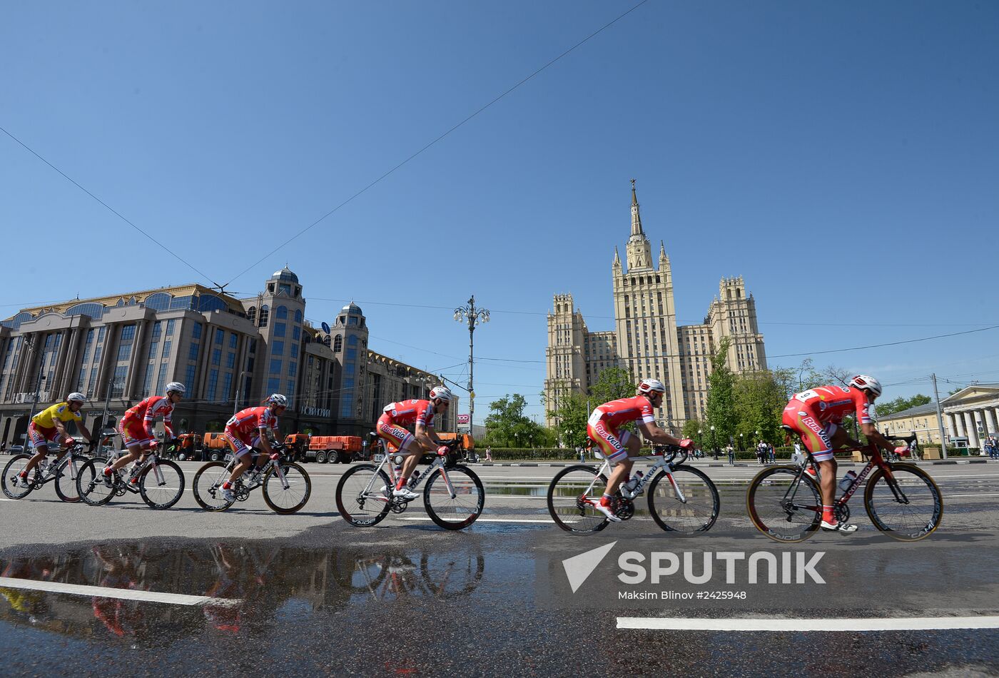 Cycling. The Five Rings of Moscow. Garden Ring